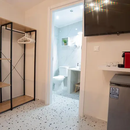 Hara W Heated Pool * نيا إيراكليا