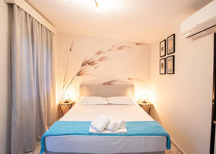 Hara W Heated Pool *