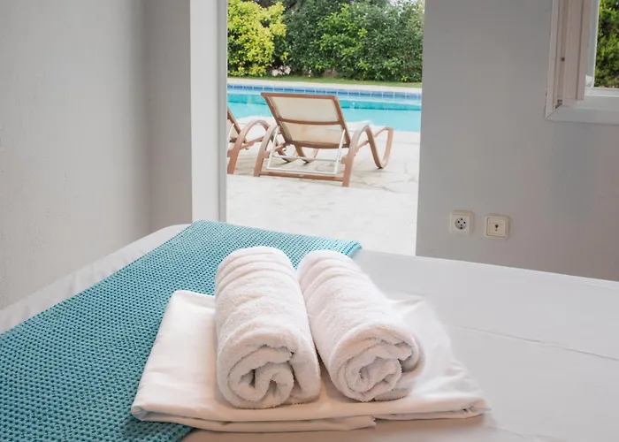 Hara W Heated Pool Villa