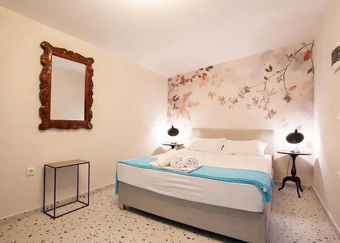 Hara W Heated Pool * Nea Iraklia