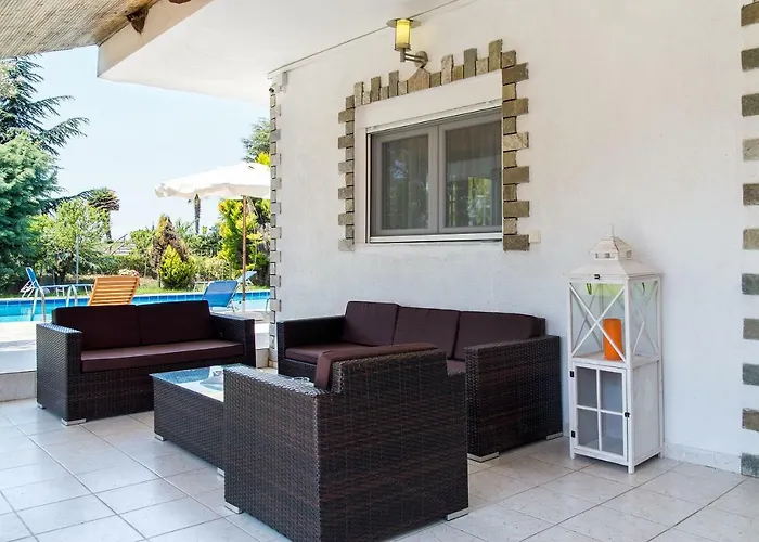 Villa Hara W Heated Pool